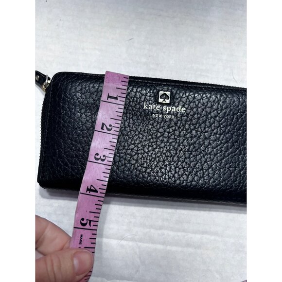 Kate Spade New York Neda Grant Park black zip around wallet - Picture 3 of 5